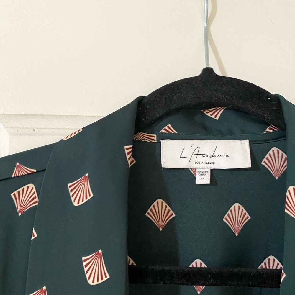 L'Academie Green Patterned Long Cardigan with Pink Accents - Picture 3 of 3